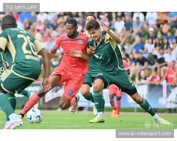 乌迪内斯贝托速度压迫十分强烈