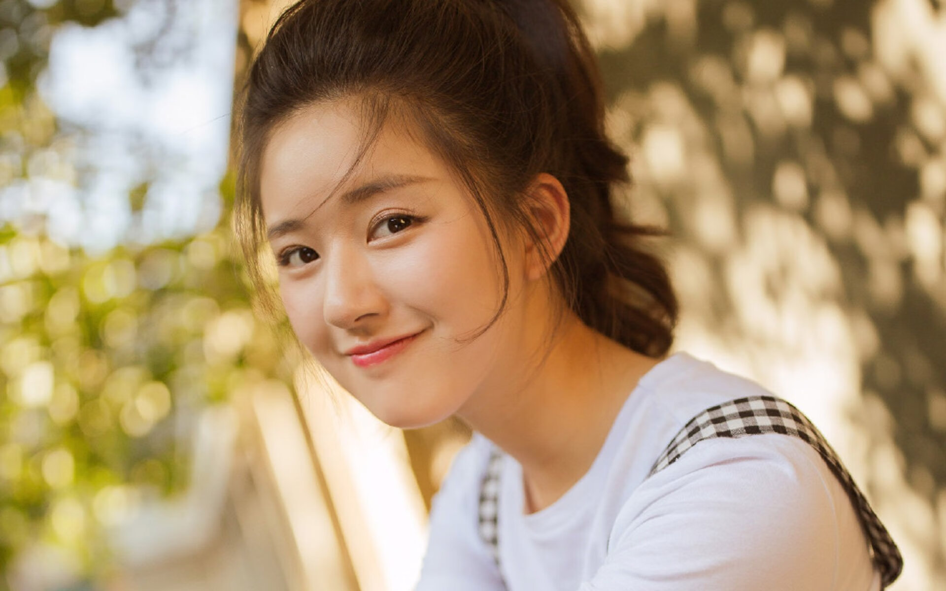 中国米兰体育-青少年铁人三项公开赛设立家庭接力赛，铁人三项青少年组的具体年龄