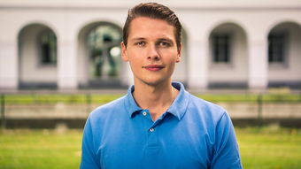 米兰体育登录入口官网-CBA主帅战术理念分享会吸引教练员广泛参与，cba主教练是谁